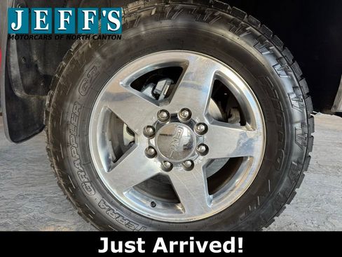 Used 2015 GMC Sierra 2500 SLE w/ SLE Preferred Package image 27