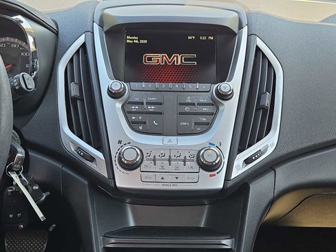 Used 2017 GMC Terrain SLE FWD image 17
