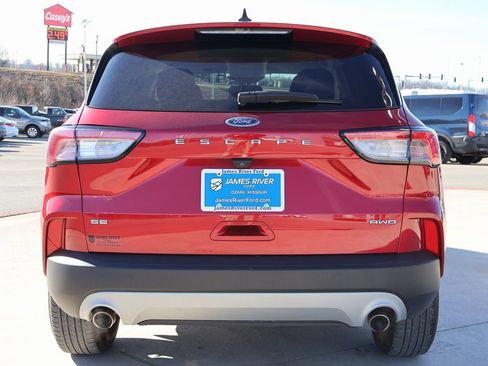 Certified 2022 Ford Escape SE w/ Convenience Package image 4