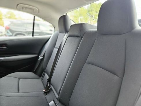 Used 2024 Toyota Corolla LE FWD image 27