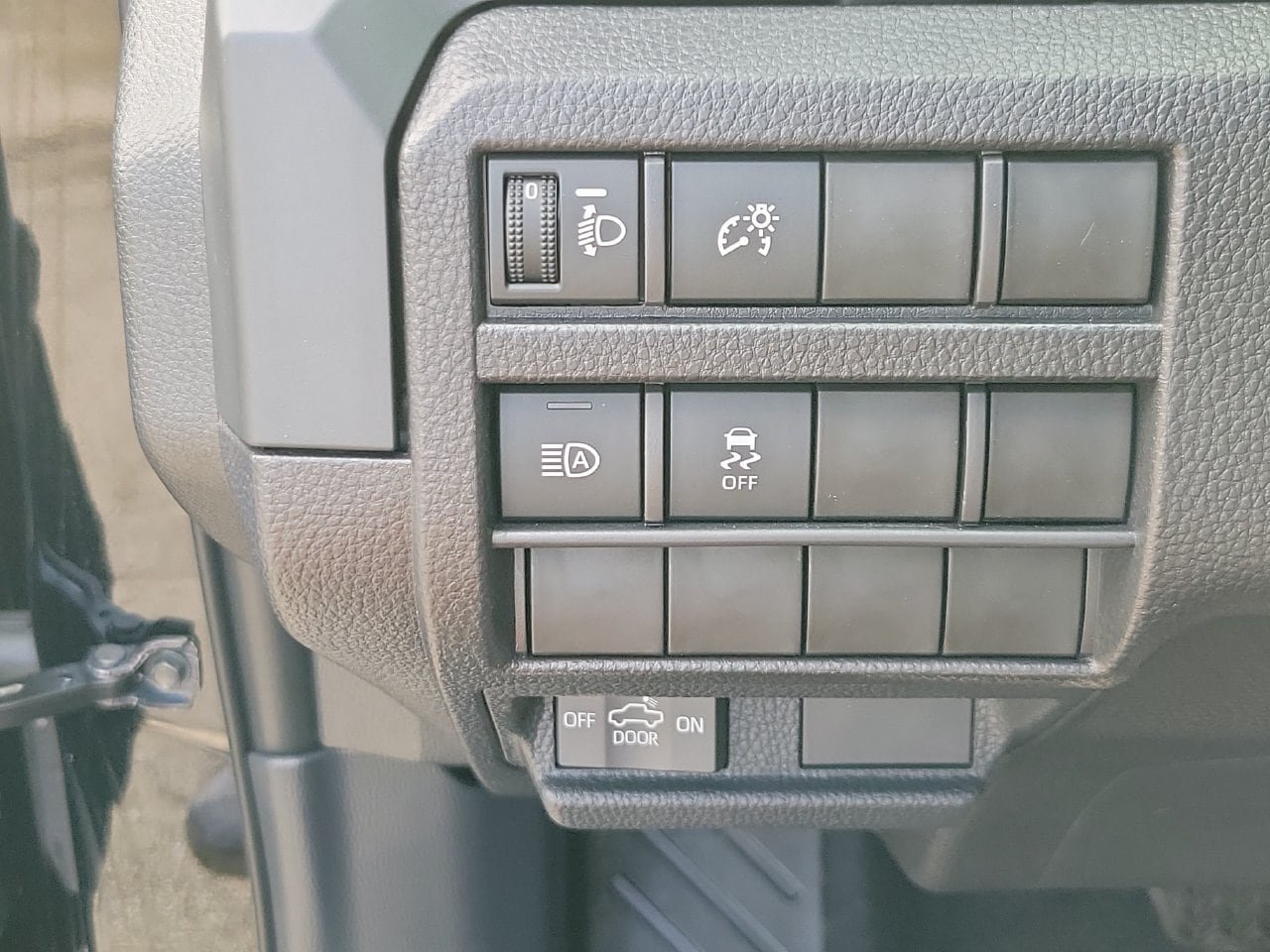 Used 2026 Toyota Tacoma SR RWD image 29