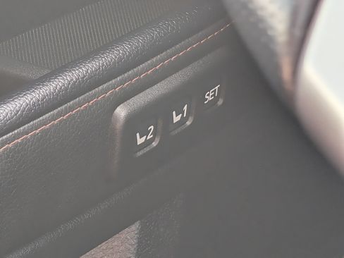 Certified 2023 Toyota 4Runner Limited AWD/4WD image 32