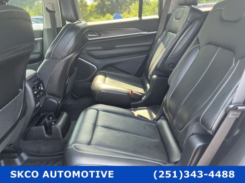 Used 2021 Jeep Grand Cherokee L Limited AWD/4WD image 14