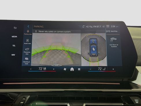New 2026 BMW X2 xDrive28i w/ Technology Package AWD/4WD image 18