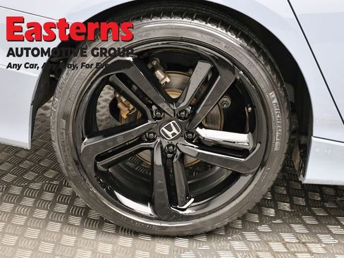 Used 2022 Honda Accord Sport image 29