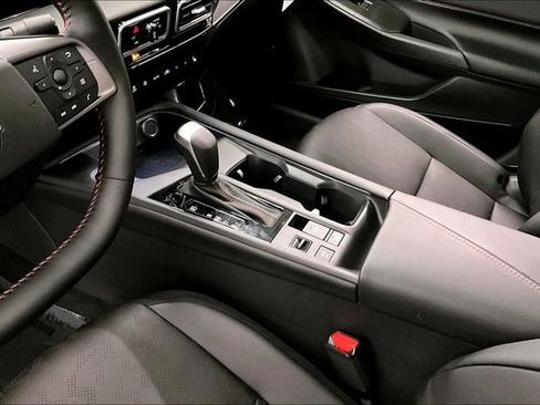 New 2026 Nissan Sentra SR w/ SR Premium Package FWD image 8