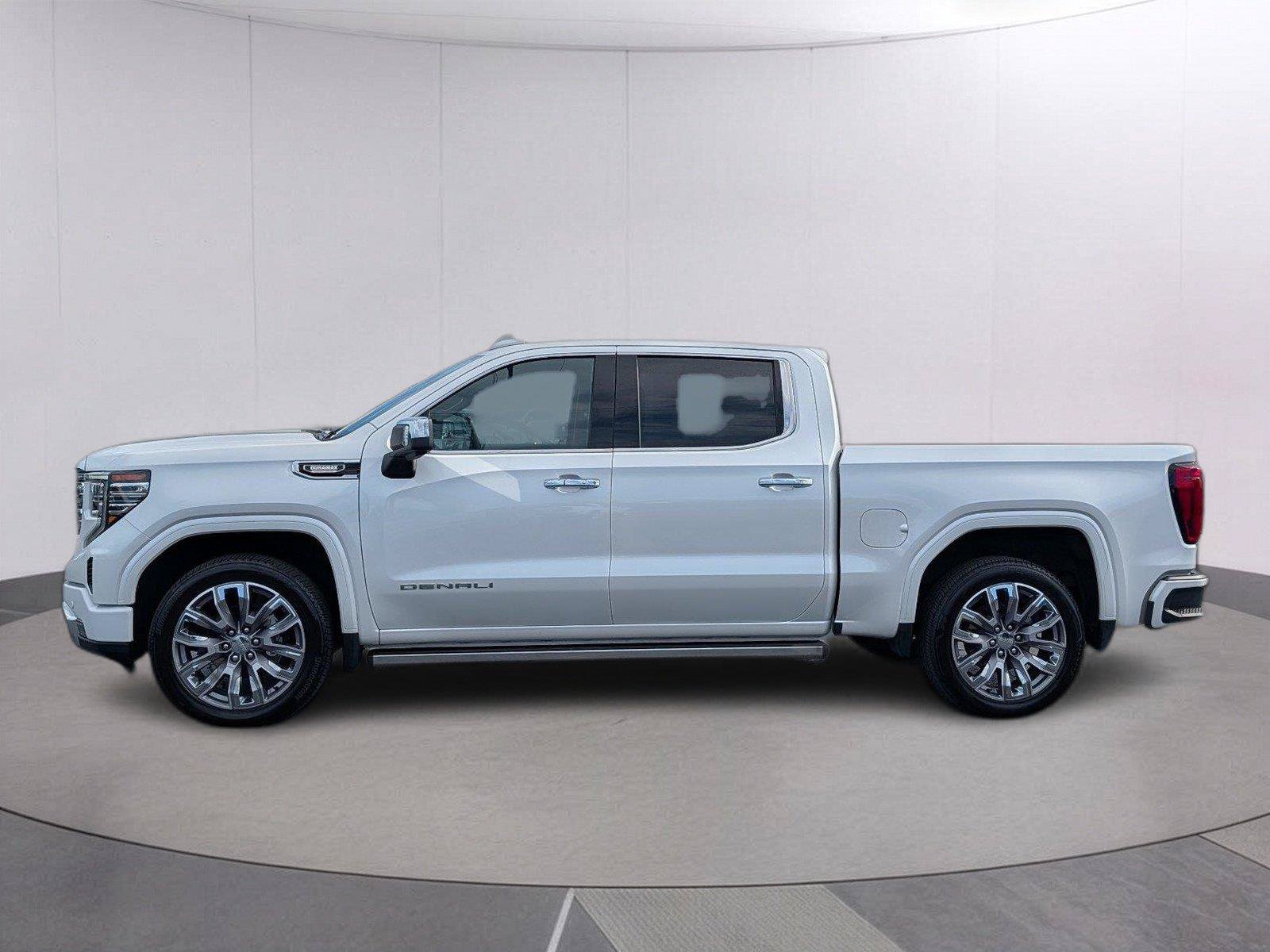 Certified 2024 GMC Sierra 1500 Denali w/ Denali Reserve Package AWD/4WD image 2
