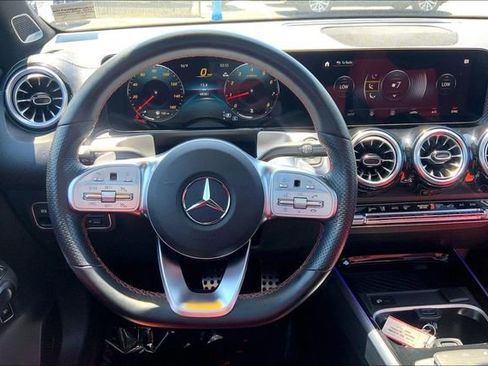 Certified 2023 Mercedes-Benz GLB 250 4MATIC image 4