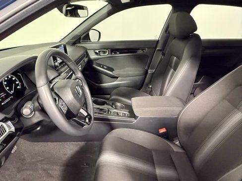 Used 2025 Honda Civic Sport image 27