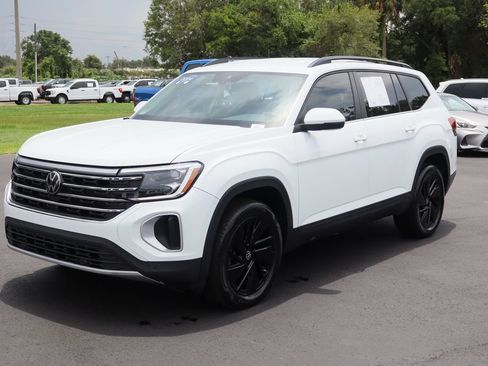 Used 2024 Volkswagen Atlas SE FWD image 5