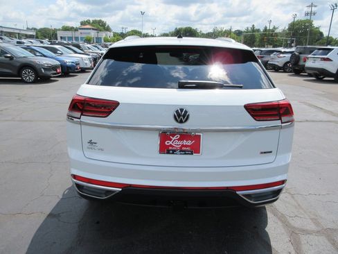 Used 2021 Volkswagen Atlas Cross Sport SEL Premium AWD/4WD image 7