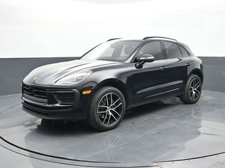 Certified 2025 Porsche Macan AWD/4WD video 1