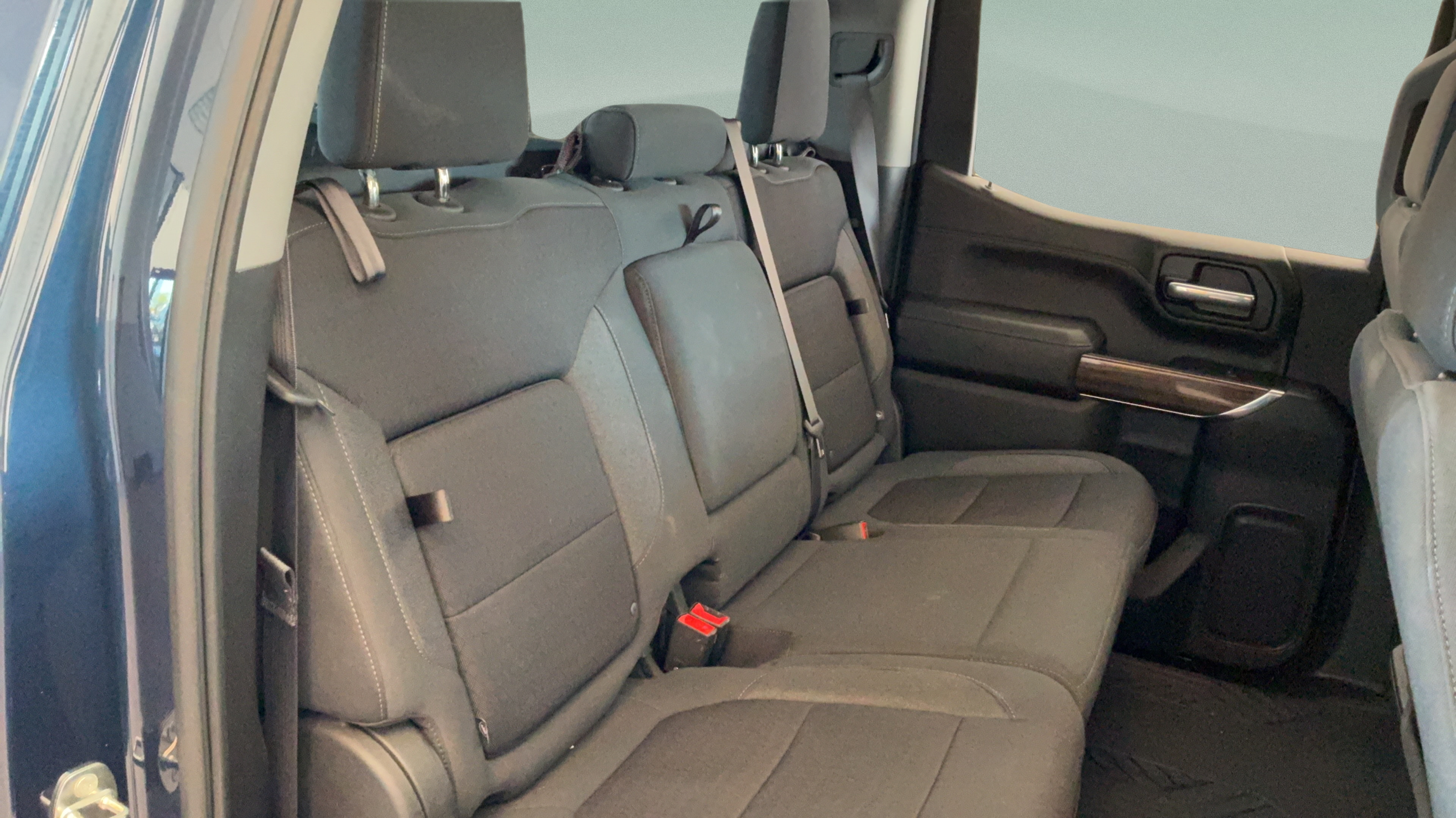 Used 2021 Chevrolet Silverado 1500 LT Trail Boss w/ Bed Protection Package AWD/4WD image 30