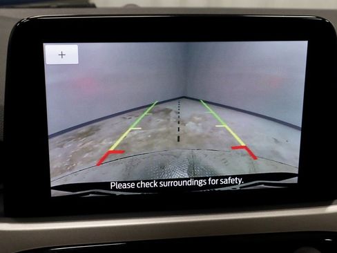 Certified 2022 Ford Escape SE w/ SE Sport Appearance Package image 2