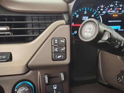 Used 2019 GMC Yukon XL Denali w/ Open Road Package image 21