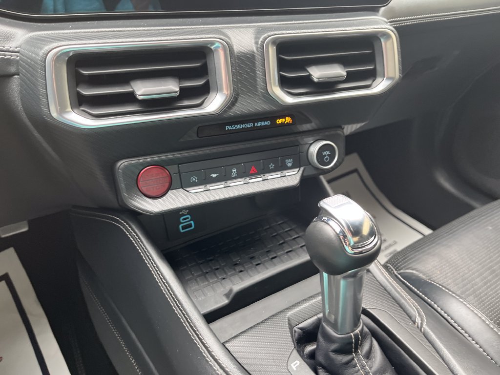 Used 2024 Ford Mustang Premium RWD image 20