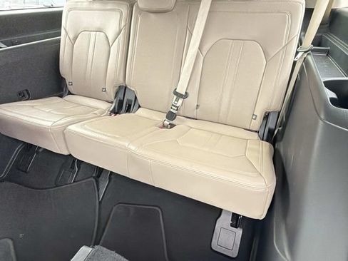 Used 2024 Ford Expedition Max Limited AWD/4WD image 22