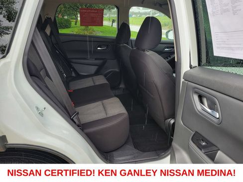 Certified 2026 Nissan Rogue SV AWD/4WD image 44