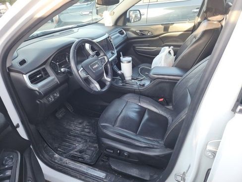 Used 2017 GMC Acadia SLT image 5