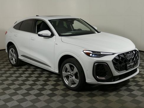 New 2025 Audi Q5 2.0T Premium Plus image 1