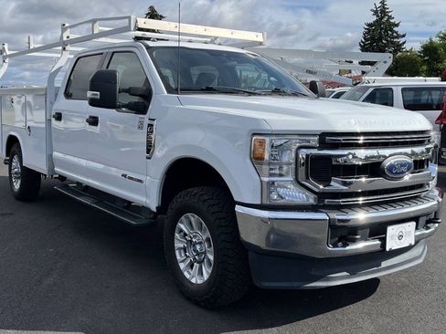 Used 2021 Ford F350 XLT AWD/4WD image 3