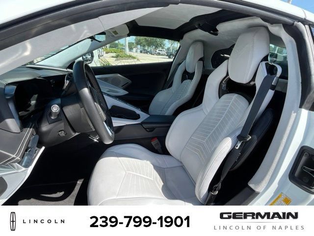 Used 2025 Chevrolet Corvette Stingray Premium Cpe w/ 3LT RWD image 12