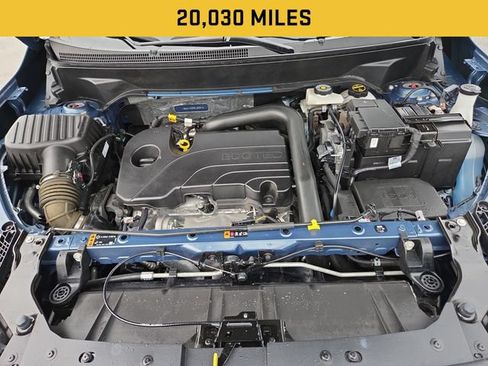 Used 2024 GMC Terrain SLE w/ Driver Convenience Package AWD/4WD image 4
