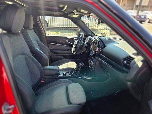 Used 2016 MINI Cooper Clubman FWD image 34