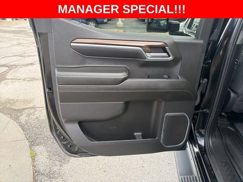Used 2024 Chevrolet Silverado 1500 RST w/ Max Trailering Package AWD/4WD image 19