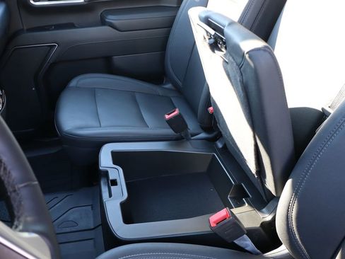 Used 2024 Chevrolet Silverado 3500 LTZ image 18