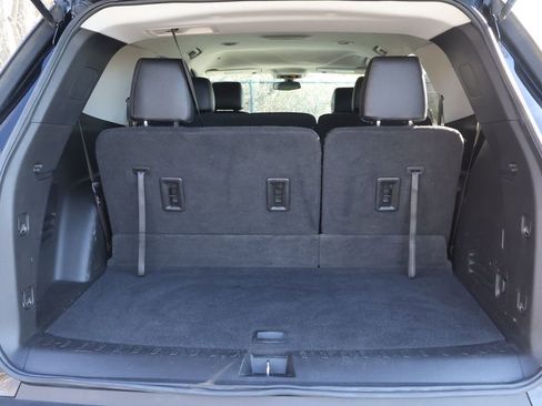 Used 2021 Chevrolet Traverse LS w/ LPO, Blackout Package image 49