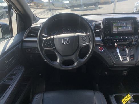 Used 2024 Honda Odyssey Sport image 15