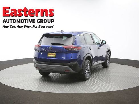 Used 2023 Nissan Rogue S AWD/4WD image 42