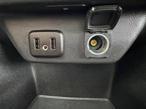Used 2019 Chevrolet Traverse LT w/ LT Premium Package FWD image 35
