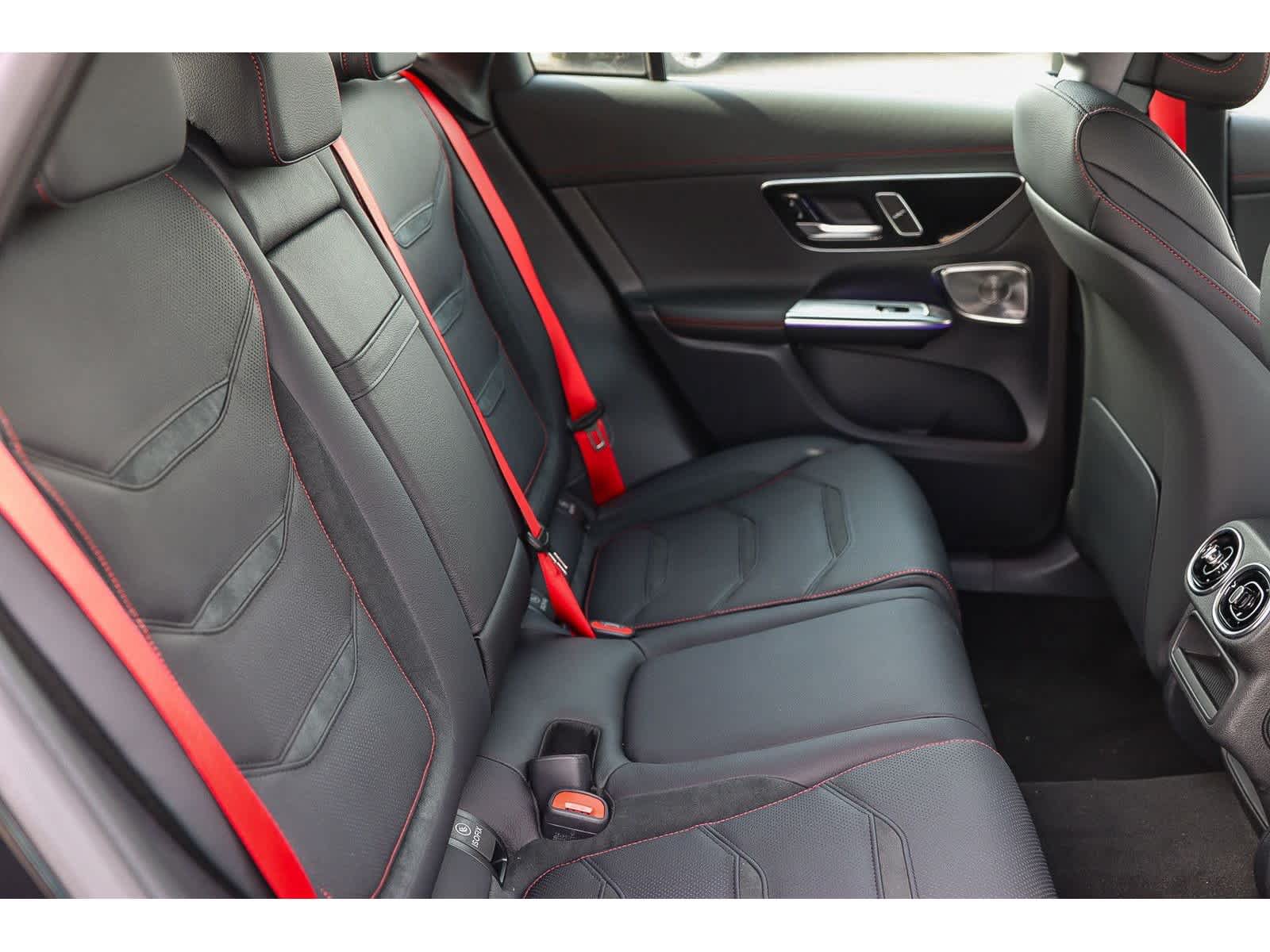 New 2025 Mercedes-Benz GLC 43 AMG 4MATIC image 16