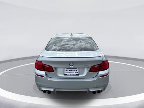 Used 2014 BMW M5 RWD image 5