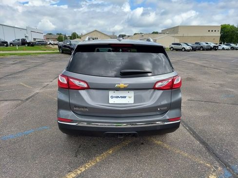 Used 2018 Chevrolet Equinox Premier image 21