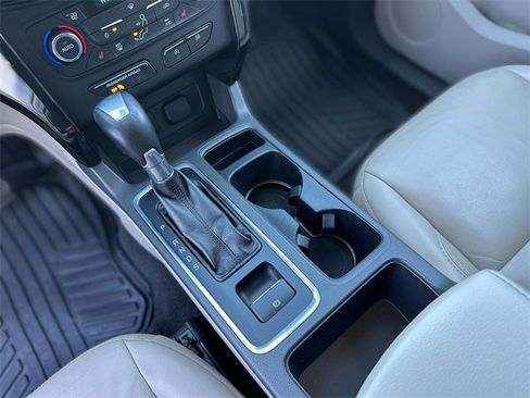 Certified 2017 Ford Escape Titanium image 22