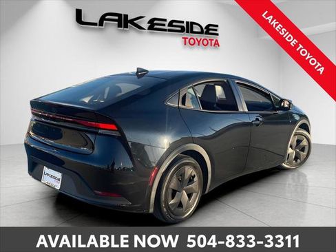 Certified 2023 Toyota Prius LE FWD image 7