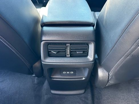 Used 2024 Honda CR-V EX-L image 19