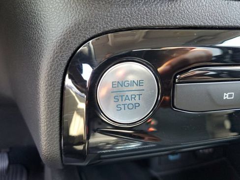 Used 2023 Ford Escape Active w/ Tech Pack #2 AWD/4WD image 12