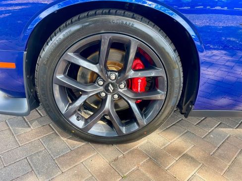 Used 2019 Dodge Challenger R/T Scat Pack w/ Driver Convenience Group RWD image 7