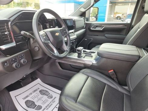 Used 2025 Chevrolet Silverado 1500 LTZ w/ Max Trailering Package AWD/4WD image 14