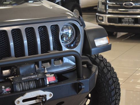 Used 2018 Jeep Wrangler Unlimited Sport S AWD/4WD image 6