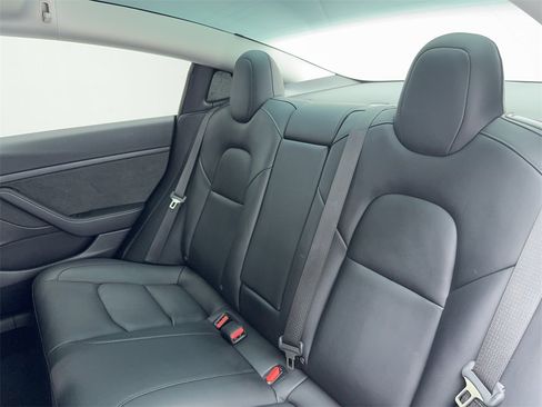 Used 2023 Tesla Model 3 Standard Range image 43