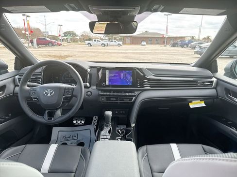 New 2026 Toyota Camry SE w/ Convenience Package image 30