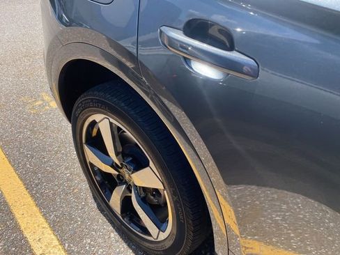 Used 2022 Audi Q5 2.0T Prestige w/ Prestige Package image 4