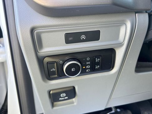 New 2025 Ford F150 XLT w/ Equipment Group 301A Standard image 13