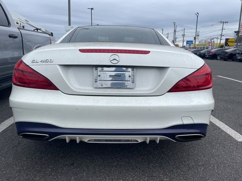 Used 2017 Mercedes-Benz SL 450 image 2