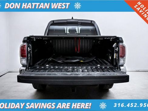 Used 2020 Toyota Tacoma SR5 image 33